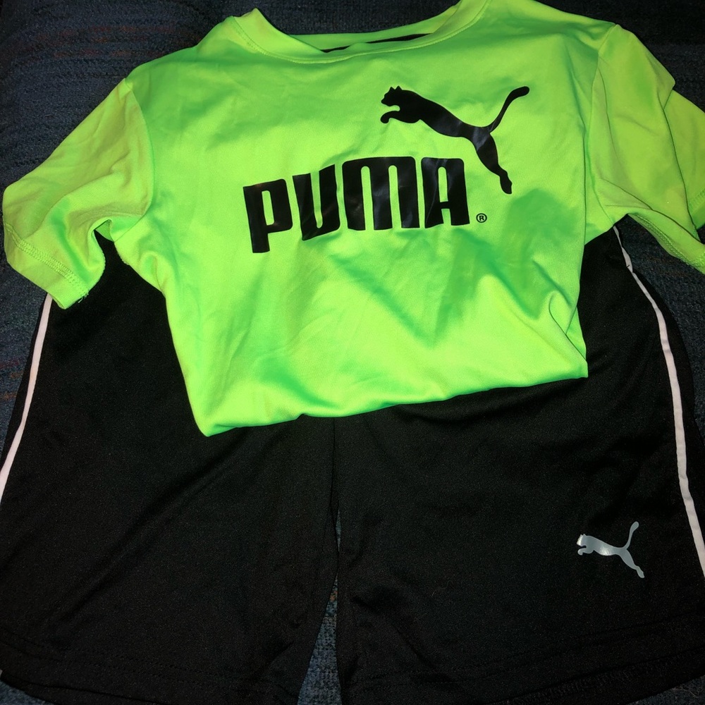 Boys Puma Shorts & Tee